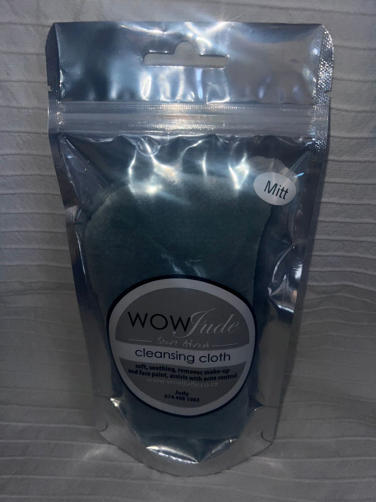 WOW Jude Facial Cloth